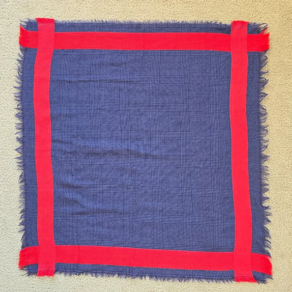 Inouitoosh 100% Wool Houndstooth Scarf Inoui Editions
